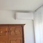 Margaret Apartment On Buda Site Near Margaret Island With Aircon
