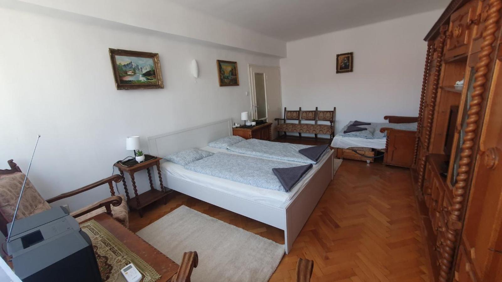 Apartment Margaret On Buda Site Near Margaret Island With Aircon *